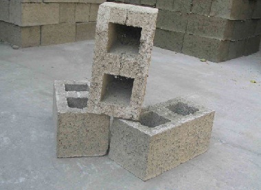 Обустройство дренажного колодца из бетонных колец