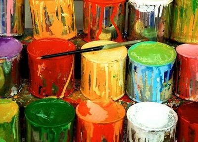 Какую краску выбрать для покраски стен?
