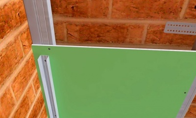 Как правильно покрасить потолок водоэмульсионной краской